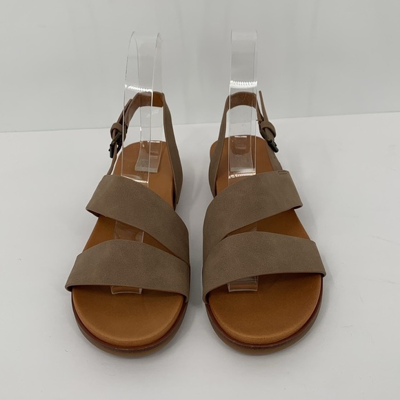 Market & Spruce Carlla Asymmetric sandal taupe tan shoe strappy flat brown new 6 - Picture 3 of 6